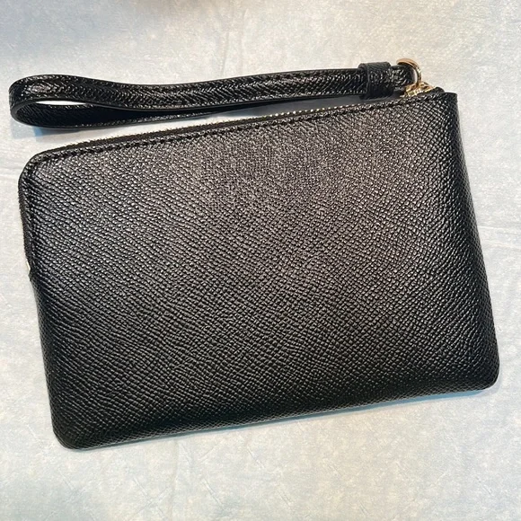 Coach Leather Corner Zip Wristlet NWT - Picture 2 of 8
